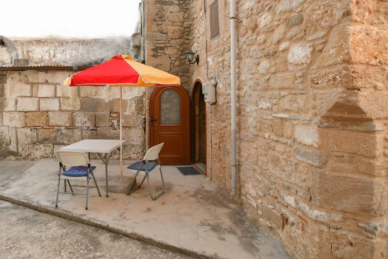 Appartamento Stone House Malona Village Esterno foto