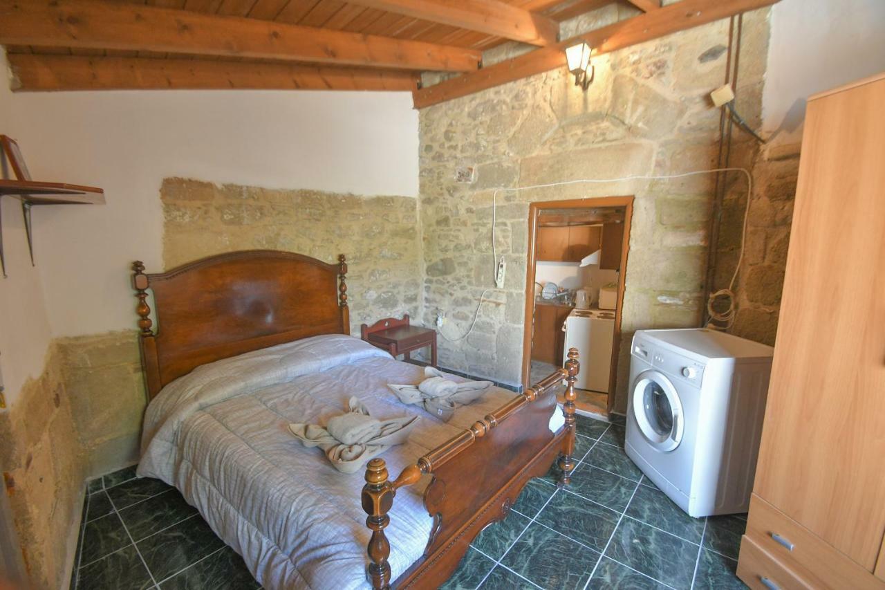 Appartamento Stone House Malona Village Esterno foto