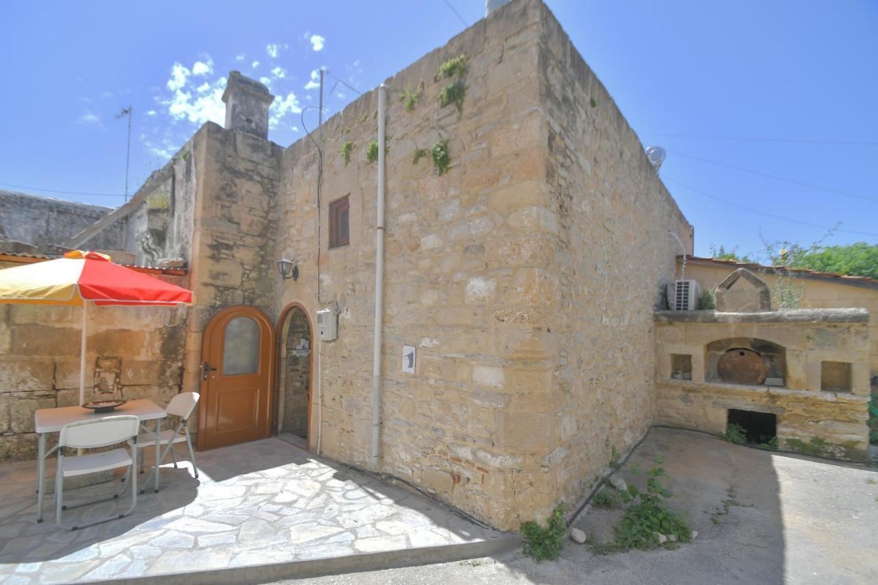 Appartamento Stone House Malona Village Esterno foto